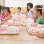 給食の様子