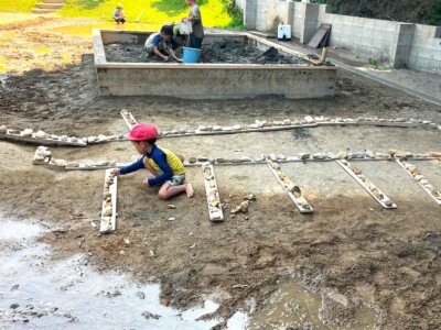 ぼくらのあそび場-石